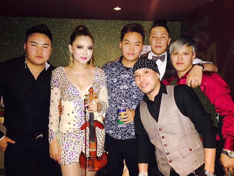 С.Сэрчмаагийн тоглолтын фото ба дуу